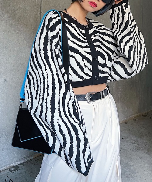 PAGEBOY（ページボーイ）の「マルチWAYボレロカーディガン（カーディガン/ボレロ・レディース・ラベンダー/オフホワイト/ゼブラ/ブラック・FREE）」の6枚目の写真