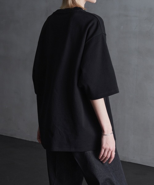 CALLNE（カルネ）の「【CALLNE】Minimal Halfsleeve Tee /ミニマル ハーフスリーブT（Tシャツ/カットソー・メンズ・ブラック/ホワイト/ライトグレー・M/L）」の16枚目の写真