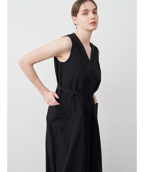 ELENDEEK（エレンディーク）の「テントポケットワンピース（ワンピース・レディース・インディゴブルー/ブラック/レッド/ブルー・01/02）」の12枚目の写真