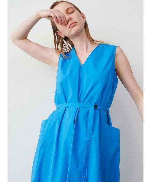 ELENDEEK（エレンディーク）の「テントポケットワンピース（ワンピース・レディース・インディゴブルー/ブラック/レッド/ブルー・01/02）」の17枚目の写真