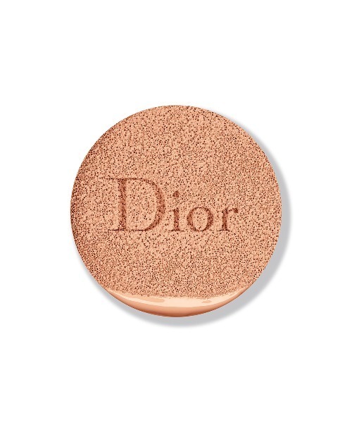 Dior(ディオール)の「ディオール スノー UV シールド クッション (SPF50/PA+++)(ファンデーション・レディース・C10/C07/C03・FREE)」の5枚目の写真