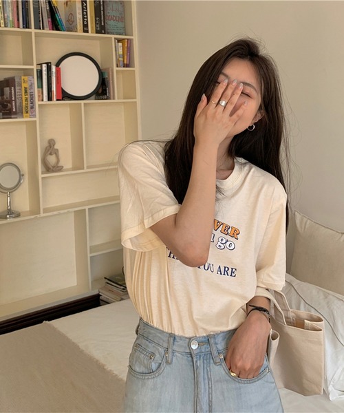 LYEON（リヨン）の「ロゴTシャツ（Tシャツ/カットソー・レディース・ホワイト/ベージュ/グリーン・FREE）」の12枚目の写真