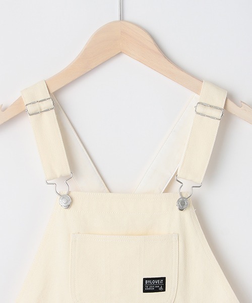 by LOVEiT（バイラビット）の「サロペット（サロペット/オーバーオール・キッズ・オフホワイト/ブラック・140cm/150cm/120cm/160cm/130cm）」の5枚目の写真
