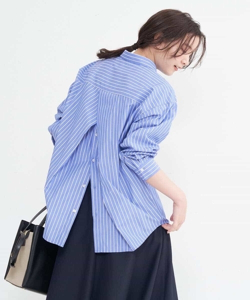 a.v.v(アーヴェヴェ)の「バックデザインシャツ(シャツ/ブラウス・レディース・ラベンダー/ライトブルー/ブルー/ライトパープル・36/38/40/34/42)」の1枚目の写真