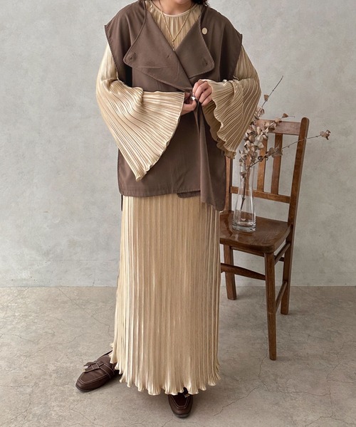 apres jour clair(アプレジュールクレア)の「【apres jour clair】2wayプリーツワンピース【ZOZOTOWN限定アイテム】(ワンピース・レディース・ベージュ/ダークブラウン/ライトベージュ/アイボリー・X-LARGE/フリー)」の12枚目の写真