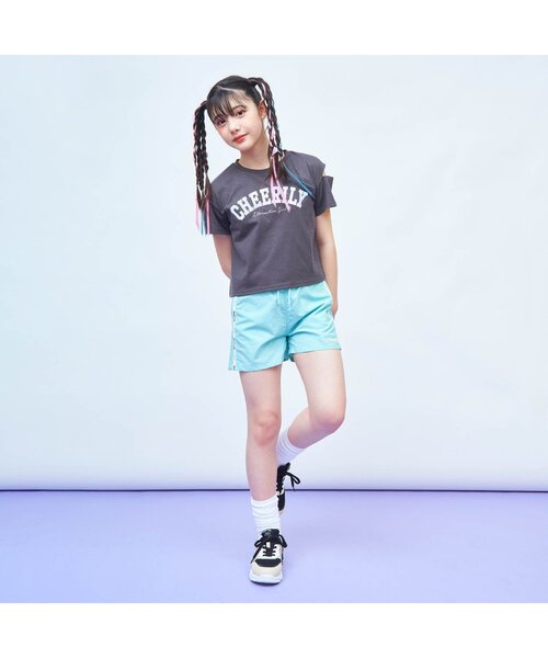 algy(アルジー)の「ALGYロゴロングルーズソックス(ソックス/靴下・キッズ・オフホワイト/ブラック・21/24)」の4枚目の写真