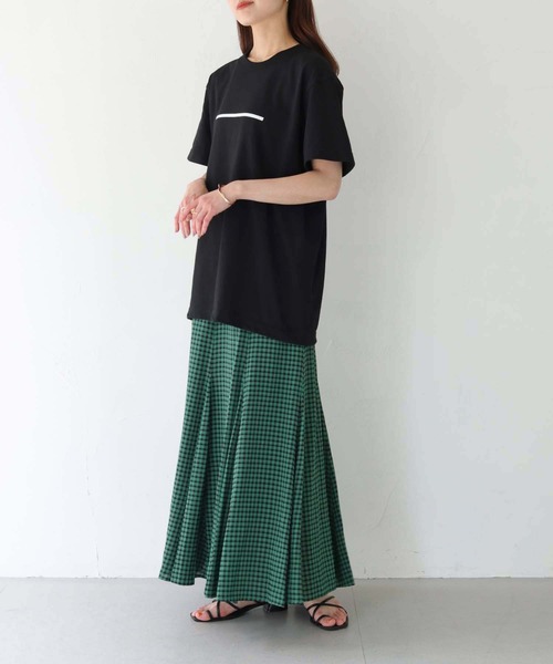HER CLOSET(ハークローゼット)の「 【HER CLOSET】WEB限定 5.6オンスオリジナルラインTシャツ WEB LIMITED 5.6OZ ORIGINAL LINE T-SHIRT(Tシャツ/カットソー・レディース・オフホワイト/ブラック・S/M/L)」の5枚目の写真
