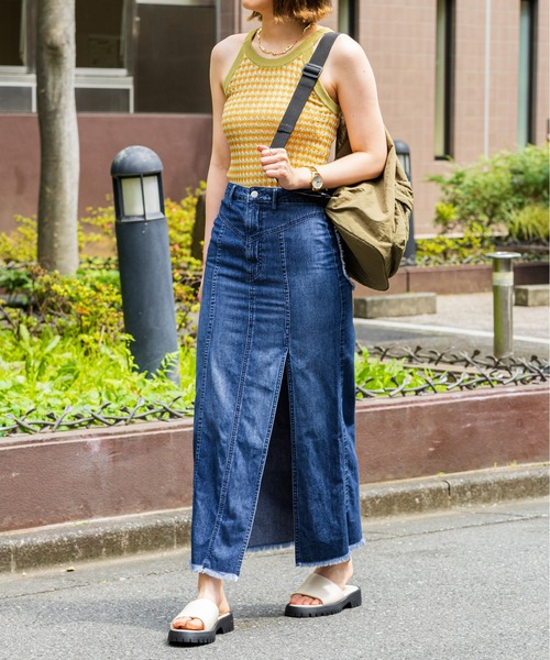 FOREVER 21(フォーエバー トゥエンティーワン)の「配色ボーダーニットアメスリタンク(タンクトップ・レディース・ブルー系その他/オレンジ系その他/オレンジ系その他2・SMALL/MEDIUM/LARGE)」の13枚目の写真