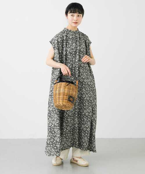 かぐれ（カグレ）の「フラワープリントワンピース（ワンピース）」 - WEAR