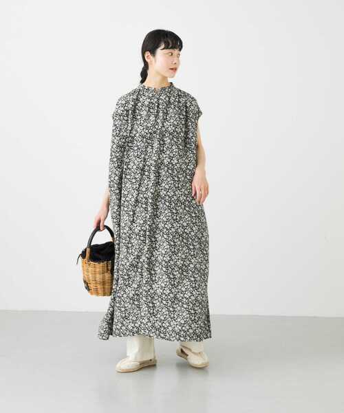 かぐれ（カグレ）の「フラワープリントワンピース（ワンピース