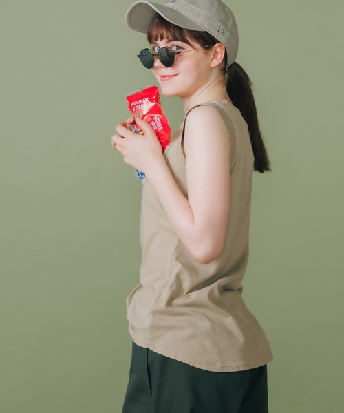 CAL．Berries（カルベリーズ）の「CAL．Berries/カルベリーズ COATSAL TEE  ノースリーブTシャツ（タンクトップ・レディース・サンドベージュ/ブラック/レモンイエロー/ホワイト・S）」の15枚目の写真