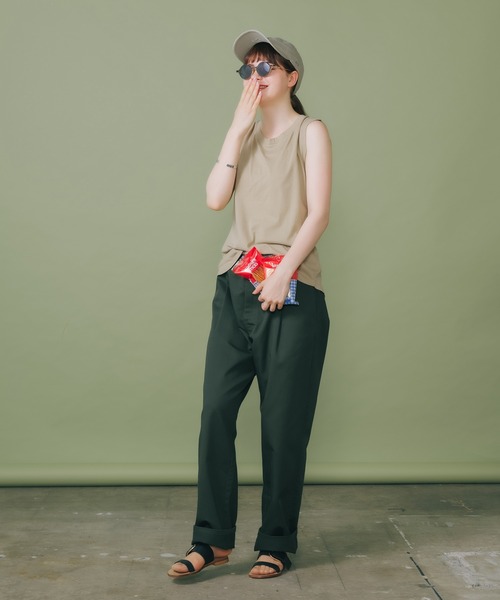 CAL．Berries（カルベリーズ）の「CAL．Berries/カルベリーズ COATSAL TEE  ノースリーブTシャツ（タンクトップ・レディース・サンドベージュ/ブラック/レモンイエロー/ホワイト・S）」の18枚目の写真