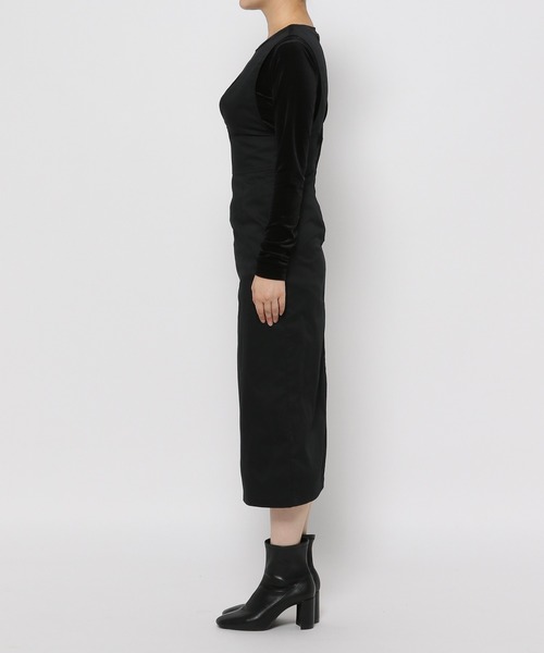 LOWRYS FARM(ローリーズファーム)の「Vアキジャンスカ(ジャンパースカート・レディース・チャコール/アイボリー/ブラック/グレー・マルチサイズ)」の6枚目の写真