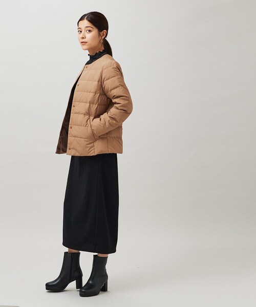 SHOO・LA・RUE(シューラルー)の「◆【着る 続く エコ】軽くて 洗える ライトダウンジャケット【CIRCRIC】(ダウンジャケット/コート・レディース・キャメル/ライトベージュ/ダークネイビー/ナチュラル・05/03/01/02/06/04)」の6枚目の写真