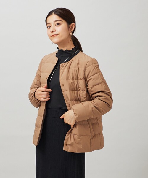 SHOO・LA・RUE(シューラルー)の「◆【着る 続く エコ】軽くて 洗える ライトダウンジャケット【CIRCRIC】(ダウンジャケット/コート・レディース・キャメル/ライトベージュ/ダークネイビー/ナチュラル・05/03/01/02/06/04)」の8枚目の写真