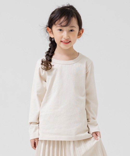 chil2（チルツー）の「全20色 コットン100％ 無地ロンT（Tシャツ/カットソー・キッズ・グレイッシュブルー/ベージュ/カーキ/グリーン/ブラック/マスタード/オレンジ/ラベンダー/オレンジ系その他/ライトイエロー/チャコールグレー/ワインレッド/ネイビー/サックスブルー/グレー/ホワイト/クリーム/スモークピンク/ミント/レッド・90cm/150cm/110cm/140cm/120cm/160cm/80ｃｍ/130cm/100cm）」の7枚目の写真