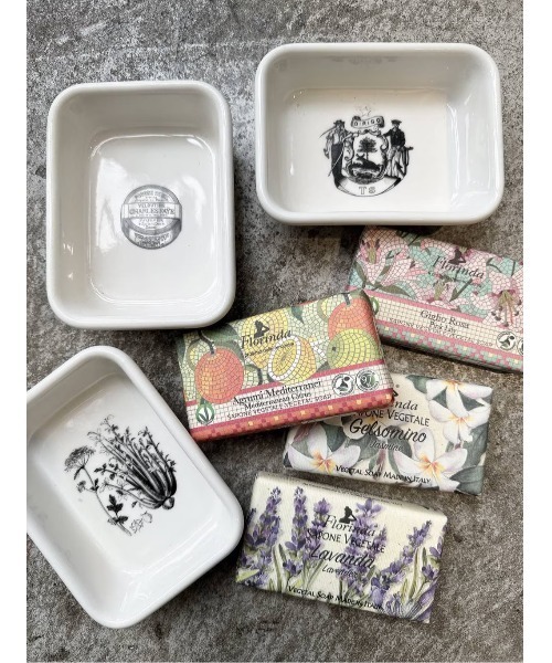 陶器のオリジナルソープディッシュ / TODAY'S SPECIAL（バス