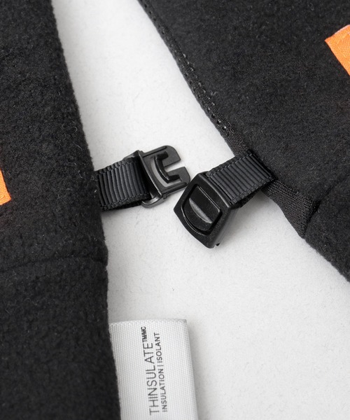 UNIVERSAL OVERALL（ユニバーサルオーバーオール）の「シンサレート フリース ストレッチ タッチパネル対応 グローブ（手袋・メンズ・ブラック・FREE）」の5枚目の写真