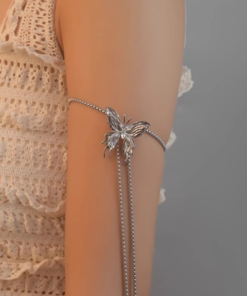 Vipoa（ヴィポア）の「ANTIQUE BUTTERFLY PENDANT NECKLACE（ネックレス・レディース・シルバー・FREE）」の18枚目の写真