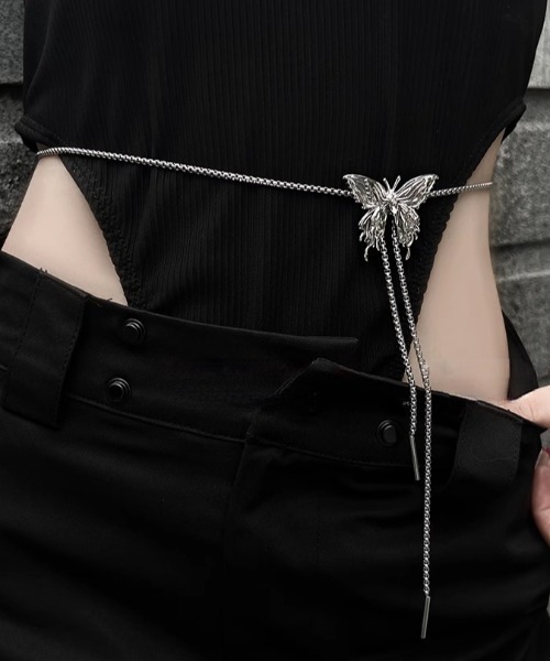 Vipoa（ヴィポア）の「ANTIQUE BUTTERFLY PENDANT NECKLACE（ネックレス・レディース・シルバー・FREE）」の17枚目の写真