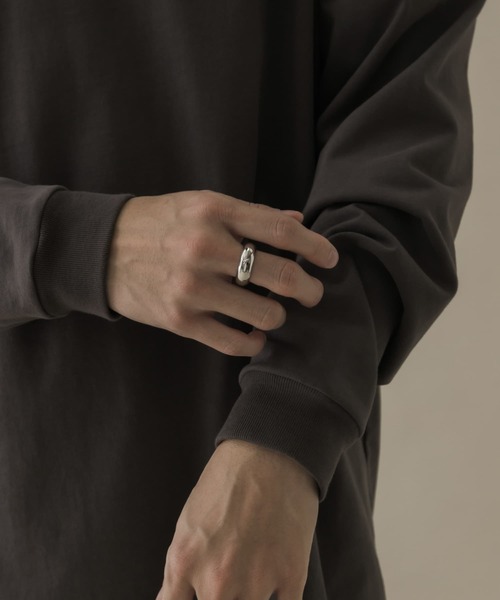 SMELLY（スメリー）の「ワイドシンプルリング（リング・メンズ・シルバー・18）」の9枚目の写真