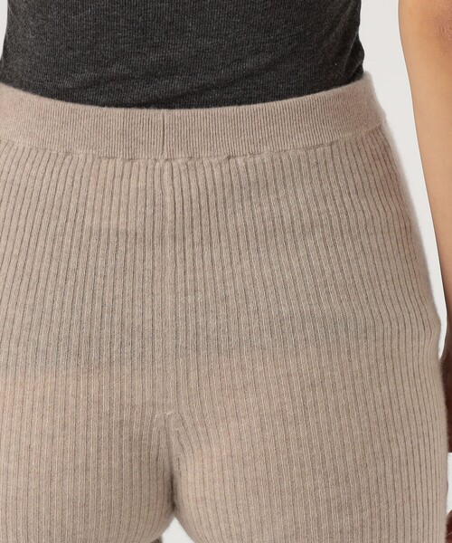 TOMORROWLAND （トゥモローランド）の「PICEA Rib Shorts（その他パンツ・レディース・ネイビー/ベージュ・FREE）」の9枚目の写真