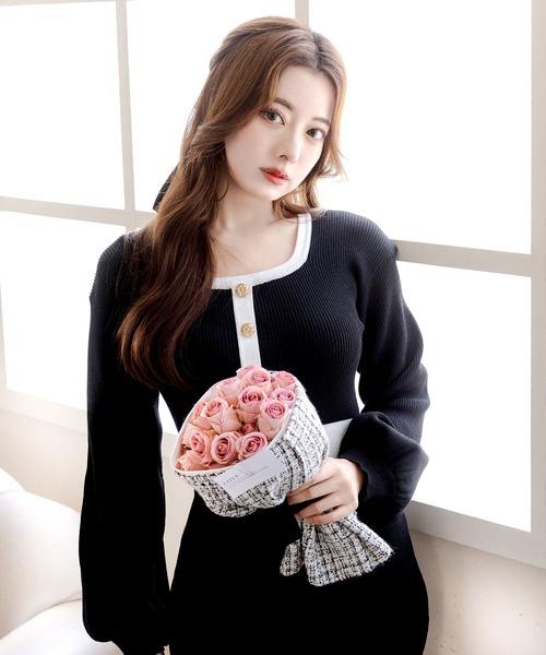 Julia Boutique(ジュリアブティック)の「ミディアム丈・パイピングマーメイドニットワンピース(ワンピース・レディース・ブラック/ベージュ・MEDIUM)」の15枚目の写真