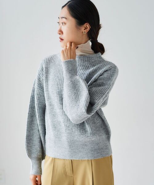 le.coeur blanc（ルクールブラン）の「ボトルネックラメリブニット（ニット/セーター・レディース・ライトグレー/ブルー/ベージュ・38）」の10枚目の写真