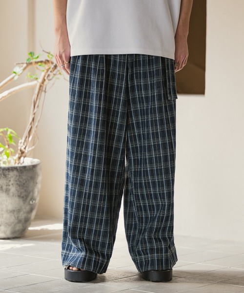 CASPER JOHN（キャスパージョン）の「Belted check denim pants/ベルテッドチェックデニムパンツ（デニムパンツ・メンズ・インディゴブルー/ダークインディゴブルー・SMALL/X-SMALL/LARGE/MEDIUM）」の13枚目の写真