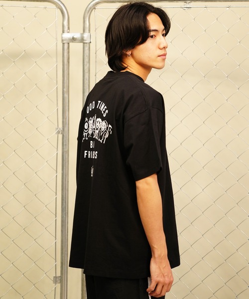 LURKING CLASS（ラーキングクラス）の「【ムラサキスポーツ限定】LURKING CLASS/ラーキングクラス バックプリント オーバーサイズTシャツ ST24STM04（Tシャツ/カットソー・メンズ・ブラック/ホワイト/サンドベージュ・M/L/XL）」の18枚目の写真