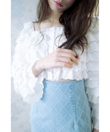 FURFUR レースフリルクロップドブラウス FURFUR（ファーファー）の「レースフリルクロップドブラウス