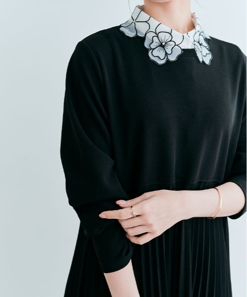 kirakiraShop(キラキラショップ)の「「mochiz」全方向 ストレッチ プリーツ 切り替え ワンピース(ワンピース・レディース・ブラック/ブラウン/ネイビー/ベージュ/ライトベージュ/チャコール・FREE)」の17枚目の写真