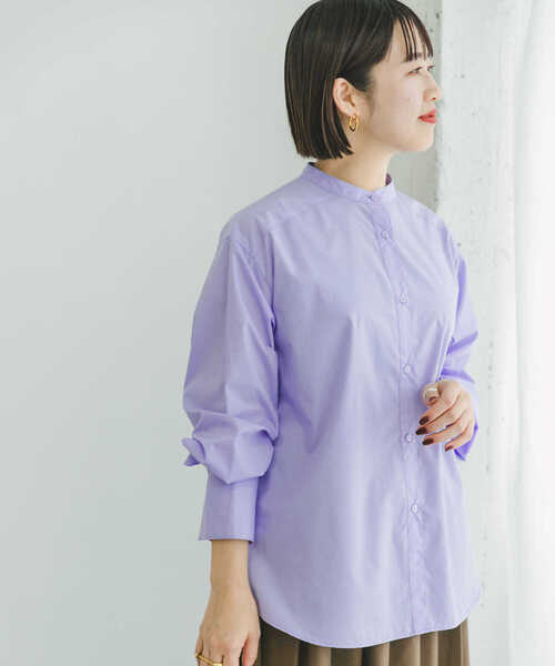 ITEMS URBANRESEARCH（アイテムズ アーバンリサーチ）の「バンドカラーシャツ（シャツ/ブラウス・レディース・チャコールグレー/オフホワイト/ブルー/ラベンダー・FREE）」の4枚目の写真