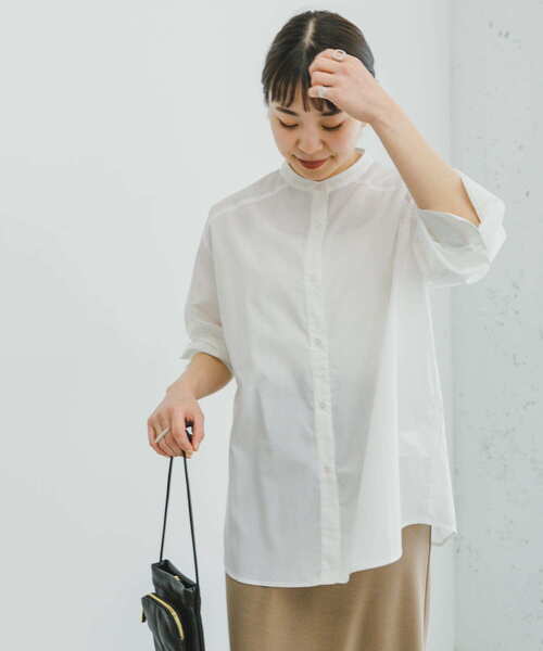 ITEMS URBANRESEARCH（アイテムズ アーバンリサーチ）の「バンドカラーシャツ（シャツ/ブラウス・レディース・チャコールグレー/オフホワイト/ブルー/ラベンダー・FREE）」の5枚目の写真
