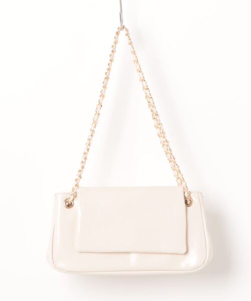 FOREVER 21（フォーエバー トゥエンティーワン）の「チェーンフラップバッグ（ハンドバッグ・レディース・ブラック/ホワイト系その他2・FREE）」の2枚目の写真