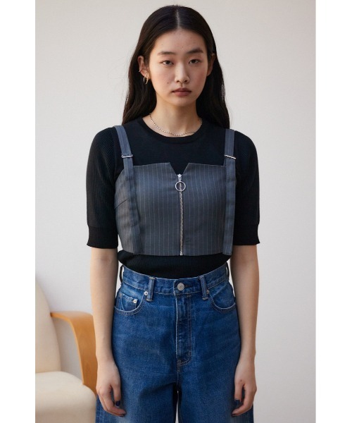 新品未使用AZUL moussy ビスチェ　ジップペプラムサイドドロストベスト 新品未使用AZUL moussy ビスチェ ジップペプラムサイドドロストベスト