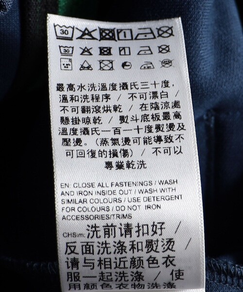 FREAK'S STORE（フリークスストア）の「PUMA/プーマ T7 オーバーサイズジャケット/トラックジャケット（ジャージ・レディース・ブラック/ネイビー・SMALL/X-SMALL）」の9枚目の写真