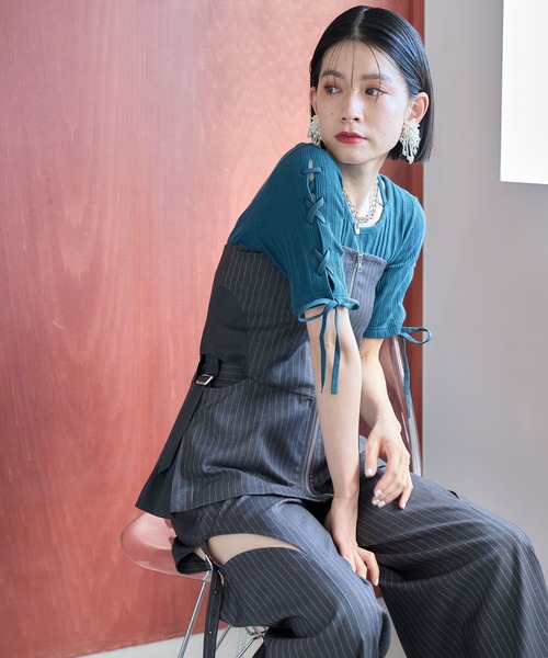 HARE（ハレ）の「サイドカットアウトコルセット(HARE)（ベスト・レディース・ブラック/グレー・FREE）」の10枚目の写真