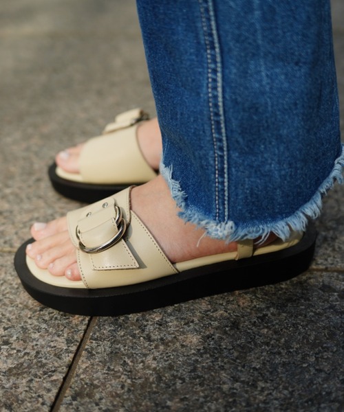 CAMINANDO（カミナンド）の「CAMINANDO(カミナンド) ANKLE STRAP PLATFORM SANDALS/2426/（サンダル・レディース・ブラック/キナリ/その他6・6/7/8）」の10枚目の写真