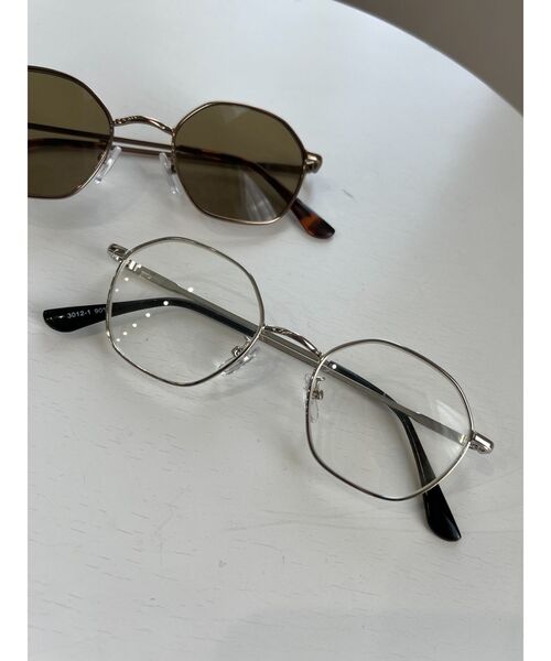 EMODA（エモダ）の「ヘキサゴンティンフレームグラス（サングラス・レディース・ブラウン/クリア・FREE）」の5枚目の写真