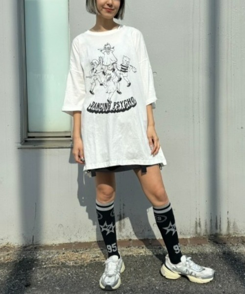 Candy Stripper（キャンディストリッパー）の「DANCING PSYCHO BIG BIG Tシャツ（Tシャツ/カットソー・レディース・オフホワイト/ブラック/イエロー・2）」の2枚目の写真