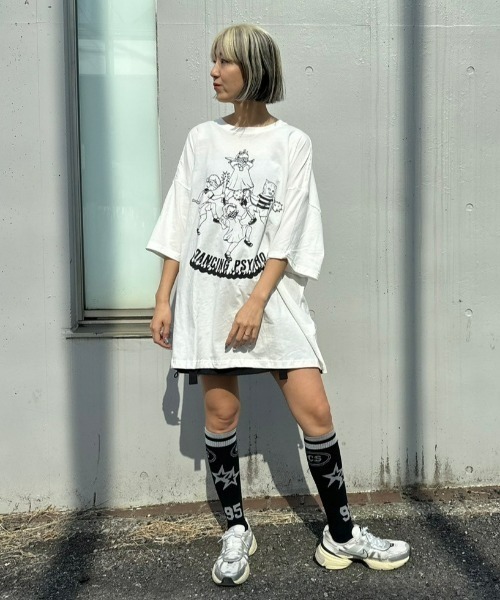 Candy Stripper（キャンディストリッパー）の「DANCING PSYCHO BIG BIG Tシャツ（Tシャツ/カットソー・レディース・オフホワイト/ブラック/イエロー・2）」の5枚目の写真