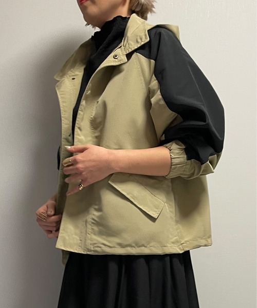 Fizz(フィズ)の「【Fizz/フィズ】 バイカラーマウンテンパーカー(マウンテンパーカー・レディース・カーキ/グレー/ベージュ・FREE)」の22枚目の写真