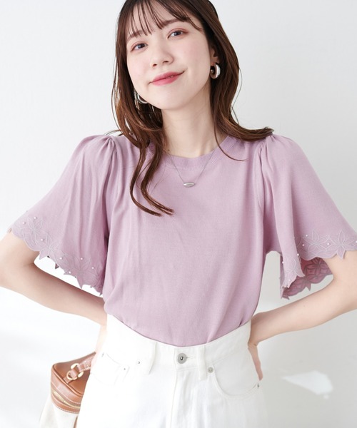 natural couture(ナチュラルクチュール)の「フラワー刺繍×パールフレア袖ニット(ニット/セーター・レディース・サックスブルー/ピンクベージュ/アイボリー/ネイビー/ラベンダー・FREE)」の22枚目の写真