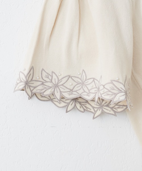natural couture（ナチュラルクチュール）の「フラワー刺繍