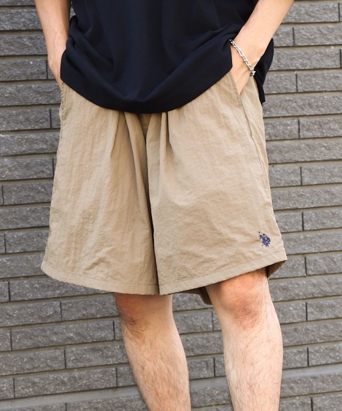 U.S. POLO ASSN.（ユーエスポロアッスン）の「【U.S.POLOASSN.】 ナイロンワッシャ― 裏メッシュ ワンポイント刺繍 ワイド ショートパンツ（その他パンツ・メンズ・ブラック/ベージュ/カーキ/グレー・LARGE/X-LARGE/SMALL/MEDIUM）」の4枚目の写真