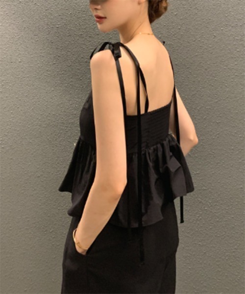 by muni:r(バイ ムニール)の「フリルリボンキャミビスチェ(シャツ/ブラウス・レディース・ホワイト/ブラック・FREE)」の11枚目の写真