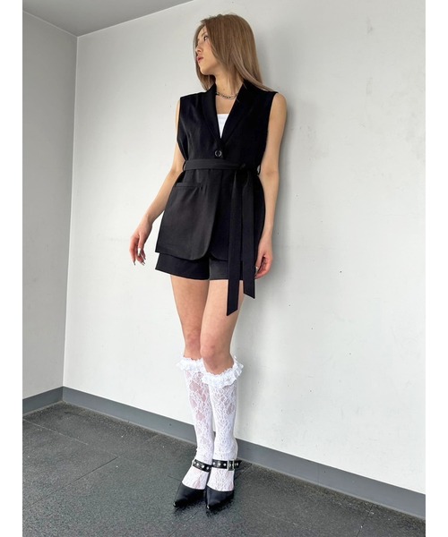 EGOIST(エゴイスト)の「ベルト付テーラードベスト(ベスト・レディース・ホワイト/ブラック・FREE)」の6枚目の写真