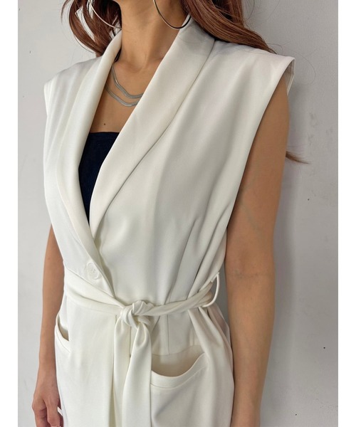 EGOIST(エゴイスト)の「ベルト付テーラードベスト(ベスト・レディース・ホワイト/ブラック・FREE)」の19枚目の写真