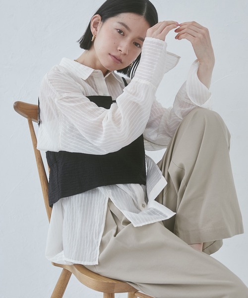 hunch（ハンチ）の「シアージャガードビスチェ（ベスト・レディース・オフホワイト/ブラック/カーキ・FREE）」の12枚目の写真